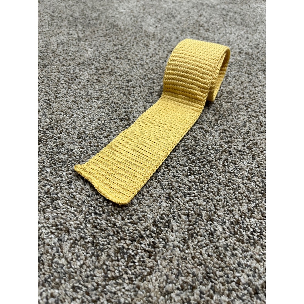 Brooks Brothers Brooksgate Yellow Knit Tie 100% Cotton Lisle Square End Mens